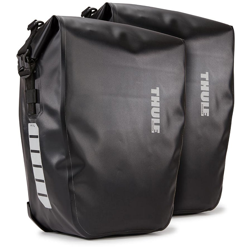 Load image into Gallery viewer, Thule Shield Pannier Pannier, 25L, Black
