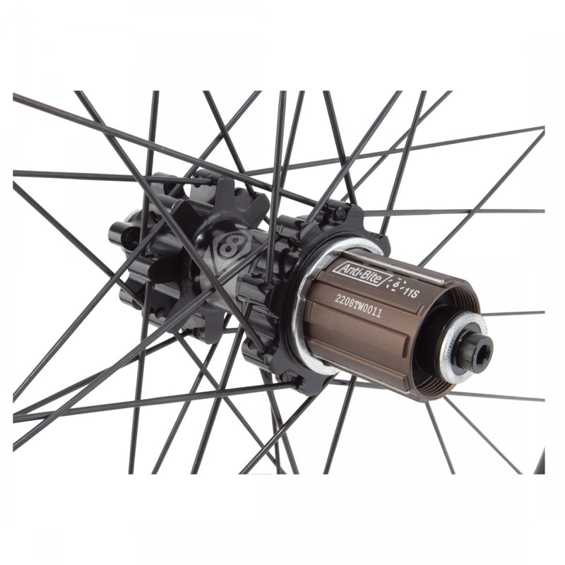 Load image into Gallery viewer, Wheel Master 27.5in Carbon Mountain Disc Double Wall 27.5in RR OR8 Bolt Carbon MTB AM 6B
