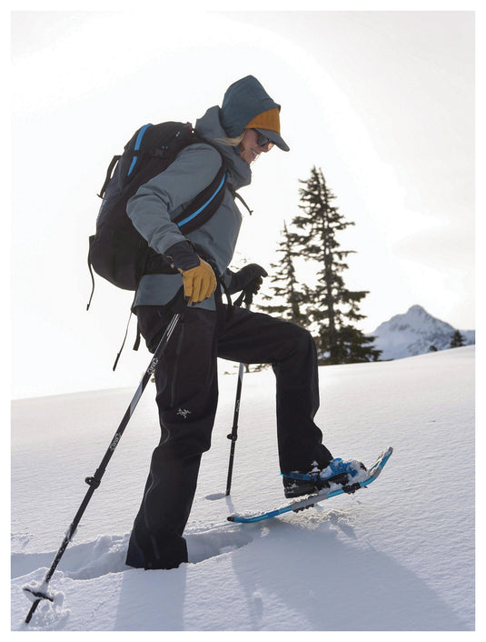 Atlas Access Women's 23 Cyan Backpack: Stylish and Functional for Everyday Adventures