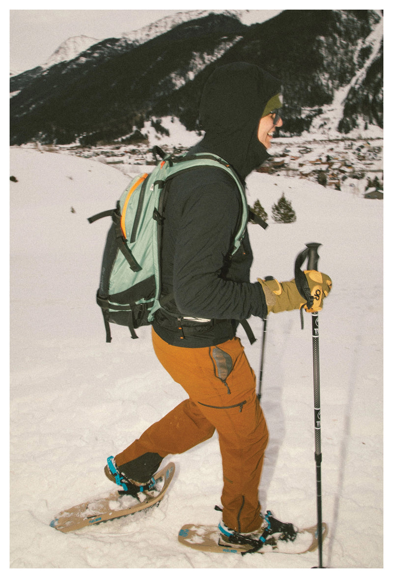Load image into Gallery viewer, Tubbs Flex Trk 22 Snowshoe - Women's Performance Series
