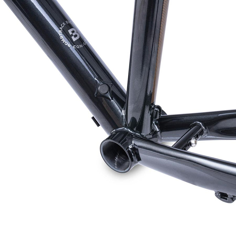 Load image into Gallery viewer, Bombtrack Beyond Touring Frame, Black, M
