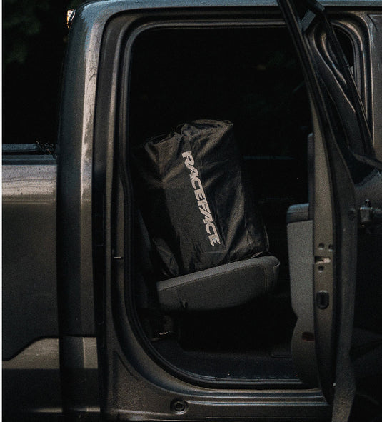 Race Face Stash Tailgate Pad, Full-Size Truck, Black