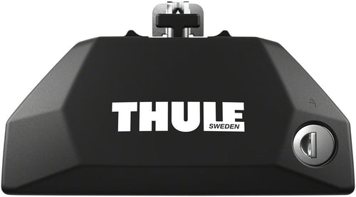 Thule-Evo-Flush-Footpack-Load-Bar-Tower_AR2012