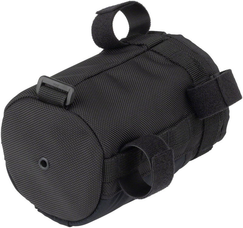 Load image into Gallery viewer, Surly Dugout Feedbag - Black
