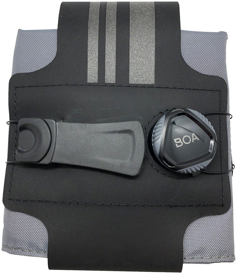 Load image into Gallery viewer, Silca Asymmetrico Seat Bag Tool Wrap - Boa Closure, 4-Pocket, 85g, Black
