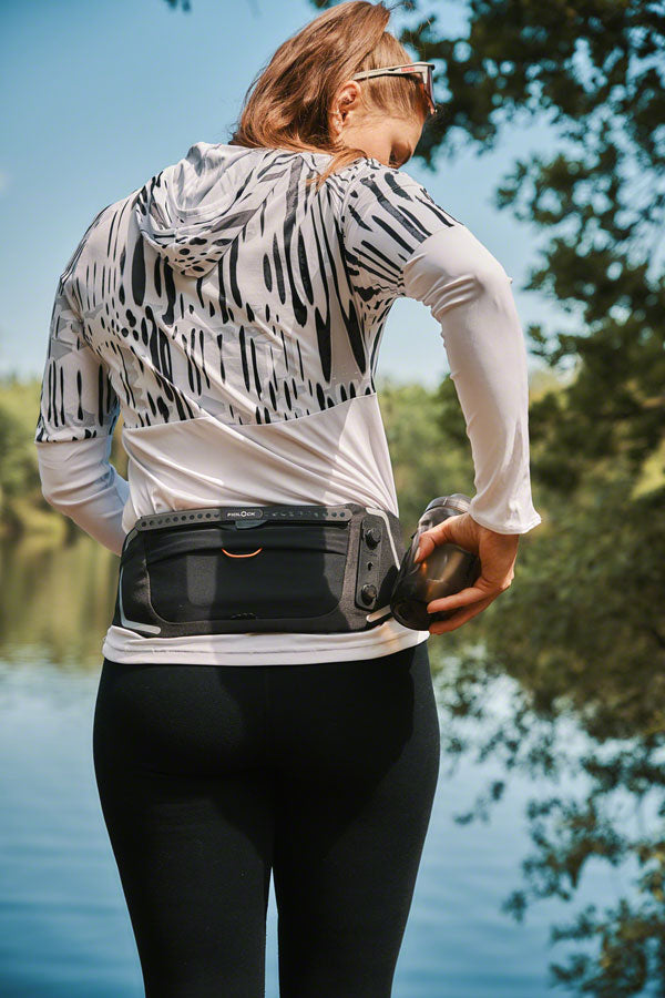 Load image into Gallery viewer, Fidlock Hip Belt Single Bottle Base - Black
