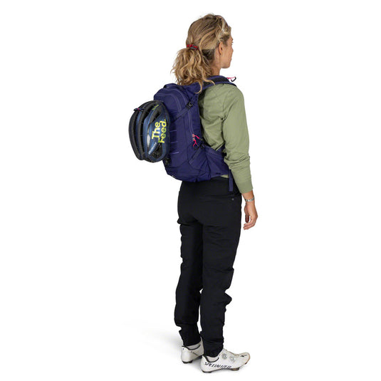 cycling backpack osprey Osprey Women's Raven 10 Hydration Pack, Deep Fig