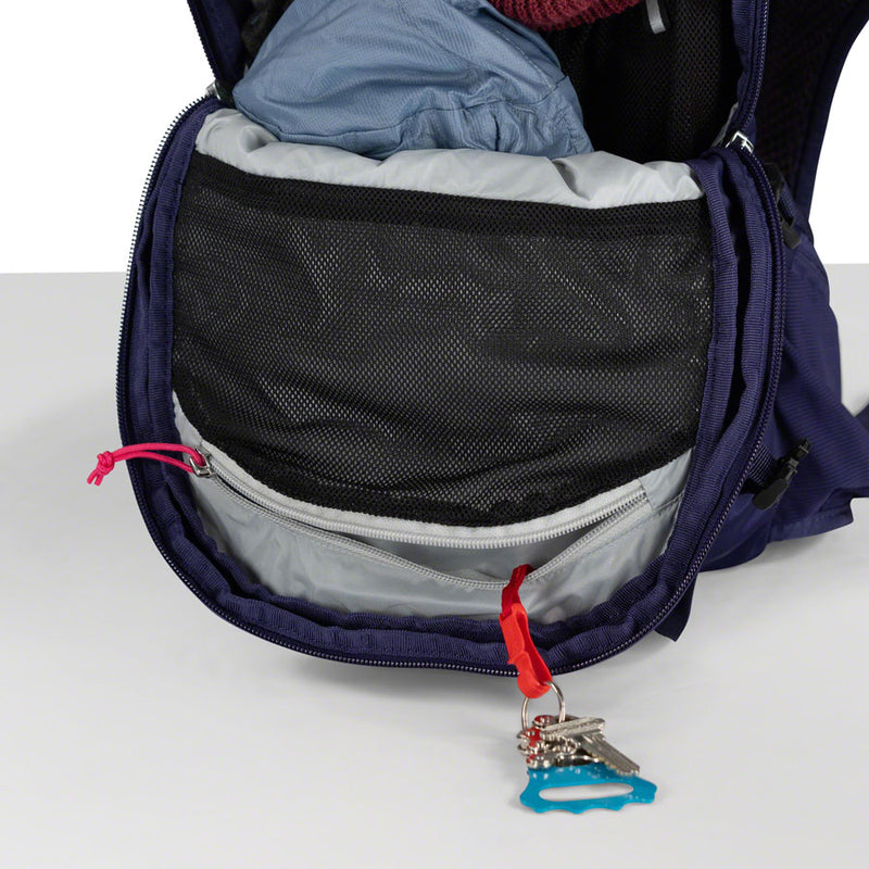 Load image into Gallery viewer, Osprey Raven 10 Hydration Pack - Deep Fig
