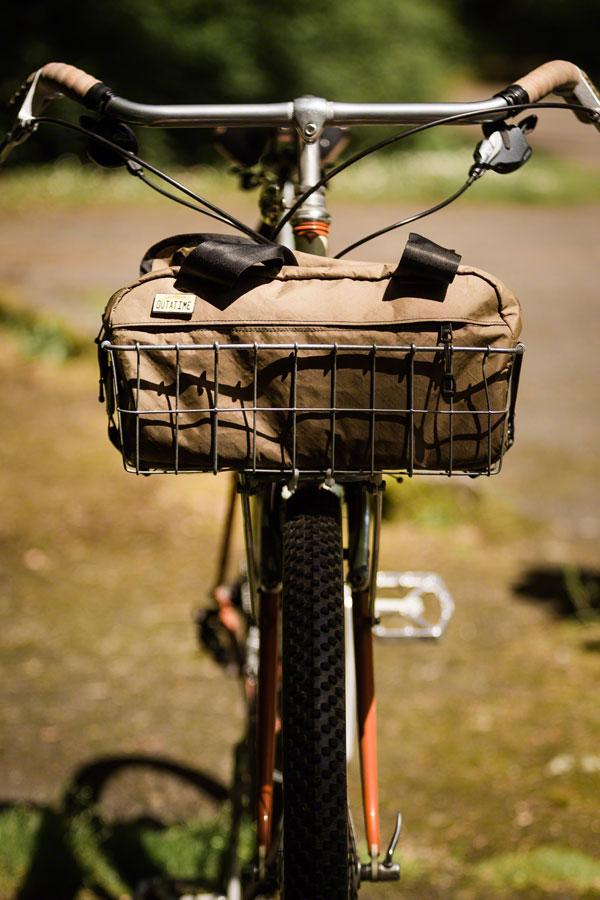 Load image into Gallery viewer, Swift Industries Sugarloaf Basket Bag - Coyote
