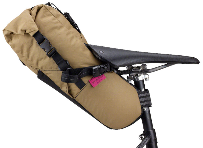 Load image into Gallery viewer, Swift Industries Olliepack Seat Bag - Coyote
