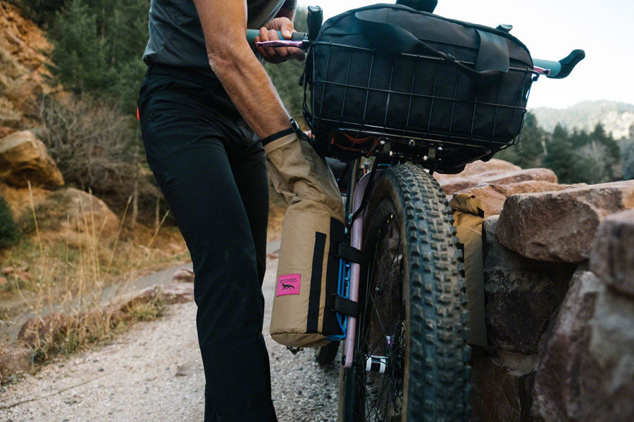 Swift Gemini Cargo Pack Coyote - Rugged 3L Bike Fork Mount Storage