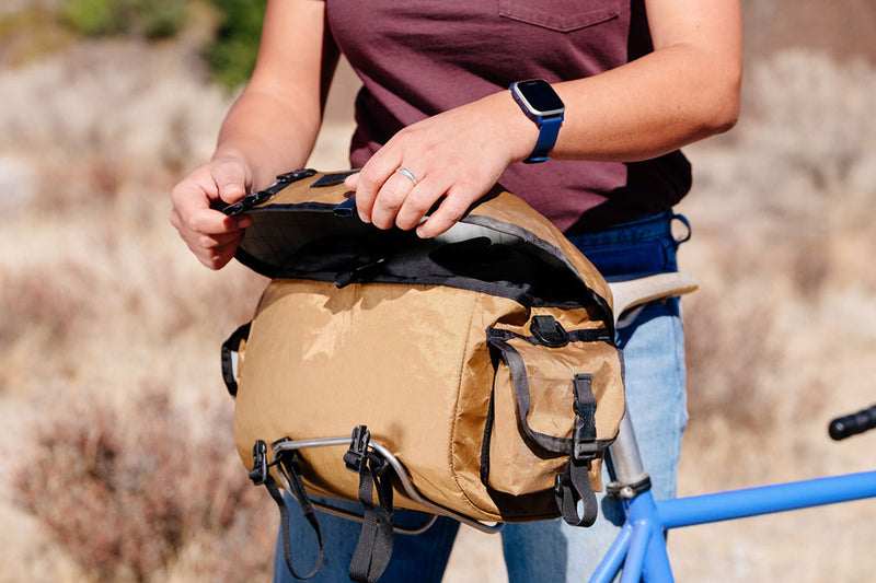 Load image into Gallery viewer, Swift Industries Zeitgeist Pack, 12L, Coyote
