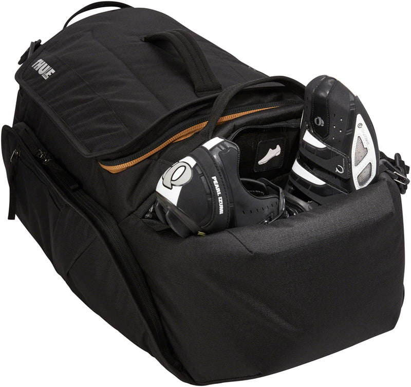 Load image into Gallery viewer, Thule RoundTrip Duffel Bag: Black
