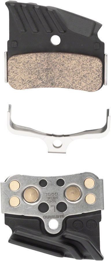 Load image into Gallery viewer, Shimano N04C-MF Disc Brake Pads with Stainless Steel Springs Metal Compound, Finned Alloy Back Plate, High-Performance, Wet/Dry Conditions
