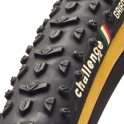 Challenge Grifo Pro Tire 700 x 33 Tubeless Folding Black/Tan Handmade