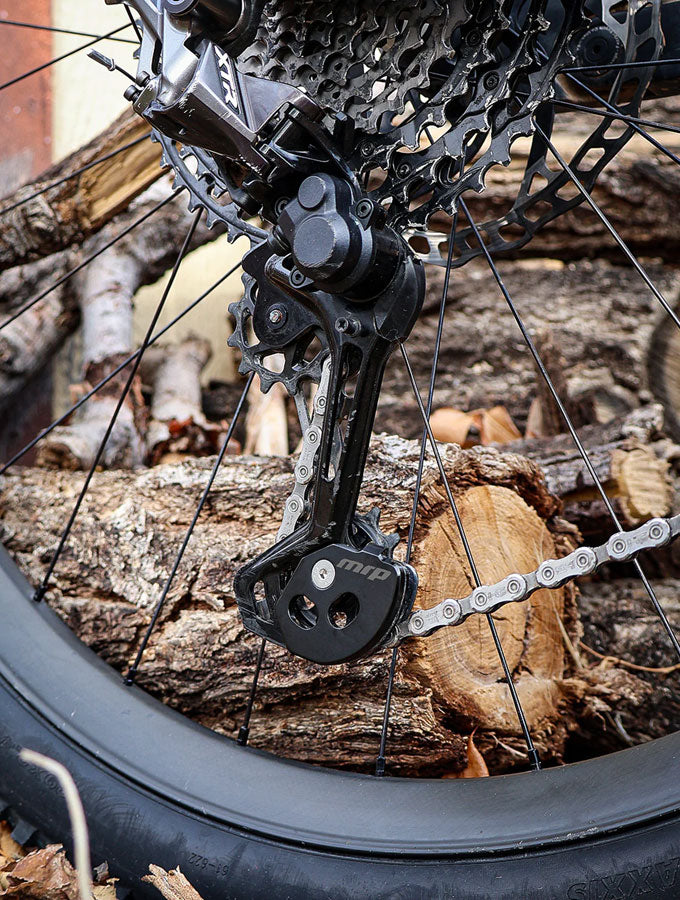 Load image into Gallery viewer, MRP Cage Guard - For Shimano XTR 9100 Derailleur Pulley Cage
