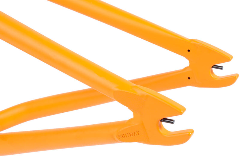Load image into Gallery viewer, Sunday Street Sweeper BMX Frame - 20.5&quot; TT, Matte Orange Whip
