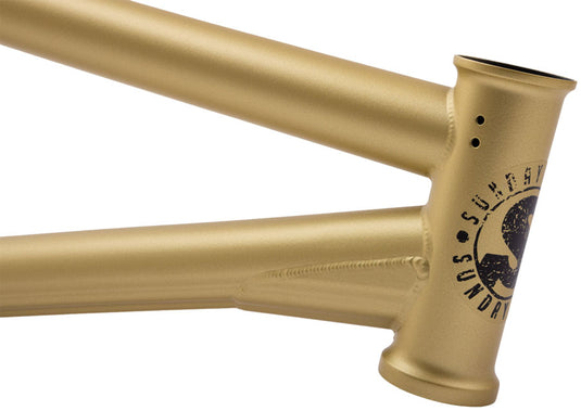 Sunday Wavelength Frame - 20.75" TT, Matte Gold