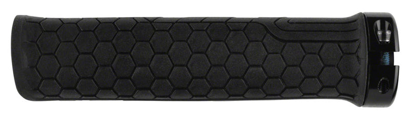 Load image into Gallery viewer, RaceFace Getta Grips - Black, 30mm Directional Hex Pattern Rubber Grips
