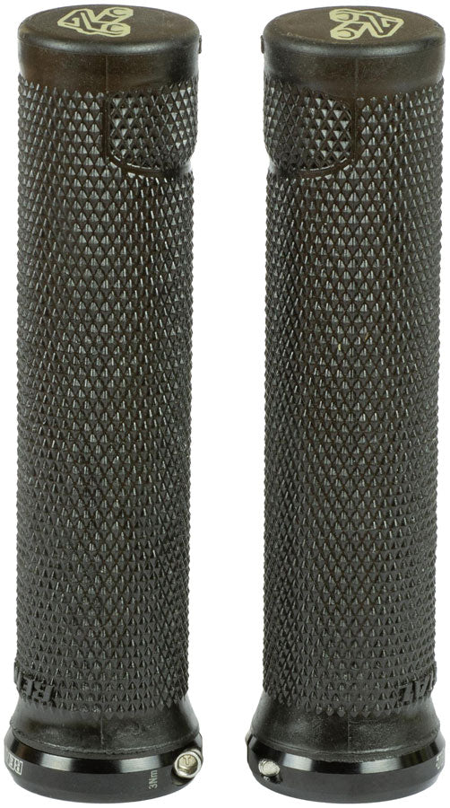 Load image into Gallery viewer, Renthal-Single-Collar-Lock-On-Grips-Grips-Yes-134-Bicycle-Grips
