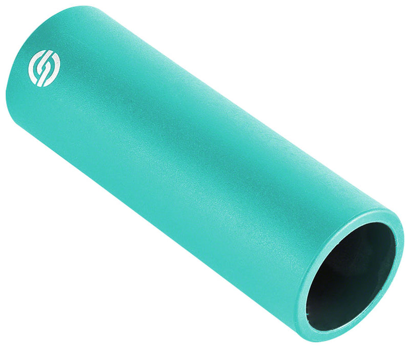 Load image into Gallery viewer, Salt AM Nylon Peg Sleeves 4.5&quot; Pair Teal
