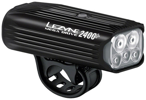 Lezyne-Mega-Drive-2400-Front-Light--Headlight-Flash_HDLG0587