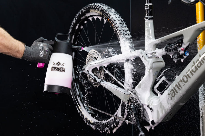 Load image into Gallery viewer, Muc-Off Foam Sprayer Kit
