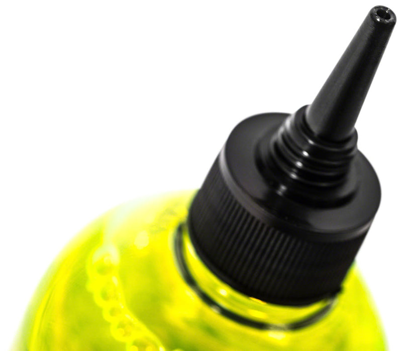 Load image into Gallery viewer, Muc-Off Drivetrain Cleaner: 500ml Pourable/Spray Bottle

