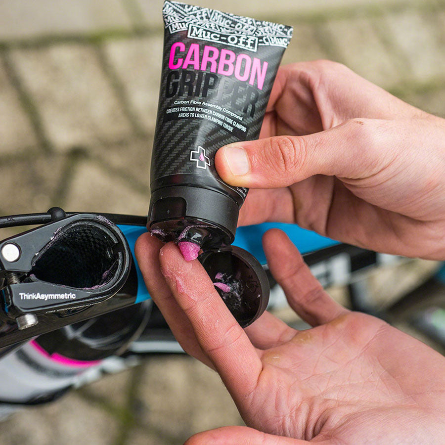Muc-Off Carbon Gripper Assembly Compound 75g Tube Prevents Over-Tightening