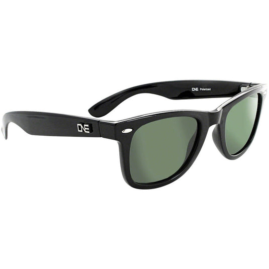 Optic-Nerve-ONE-Dylan-Sunglasses-Sunglasses-Black_EW4287