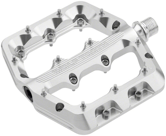 Wolf-Tooth-Waveform-Pedals-Flat-Platform-Pedals-Aluminum-PEDL1882-Bicycle-Pedals