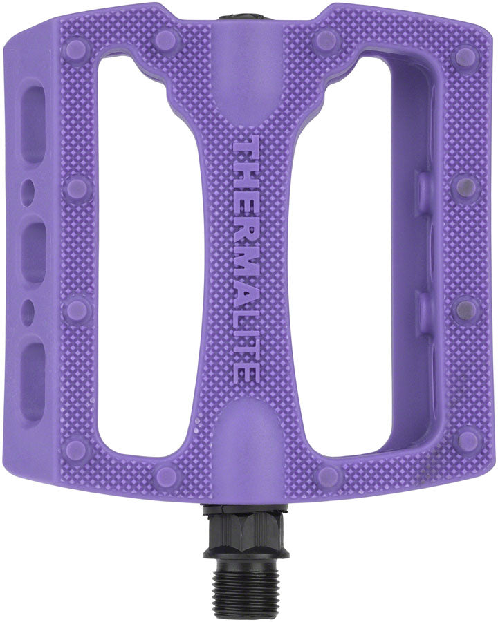 Load image into Gallery viewer, Stolen Thermalite Platform Pedals 9/16&quot; Nylon Composite 24 Molded Pins Lavender
