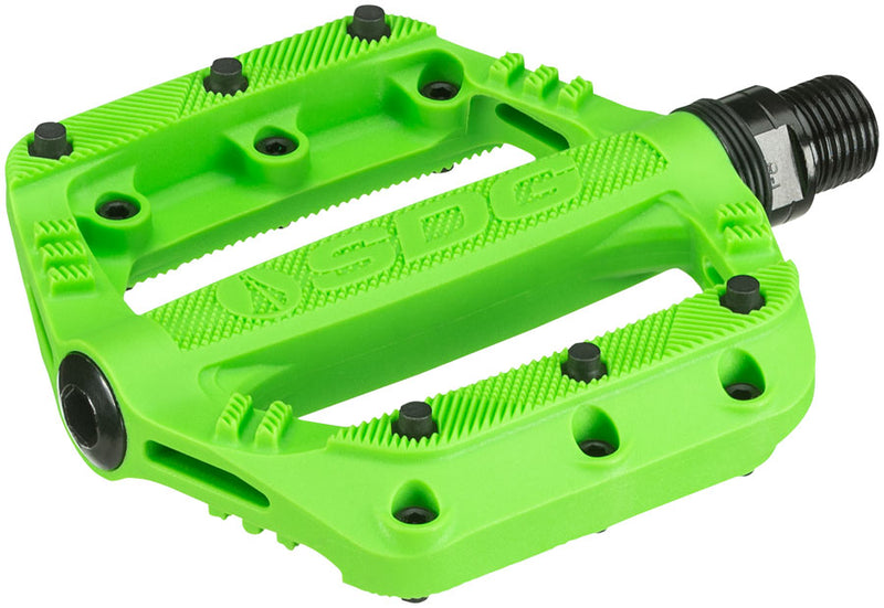 Load image into Gallery viewer, SDG Slater 90 Kids Platform Pedals 9/16&quot; Nylon Body Removable Pins Neon Green
