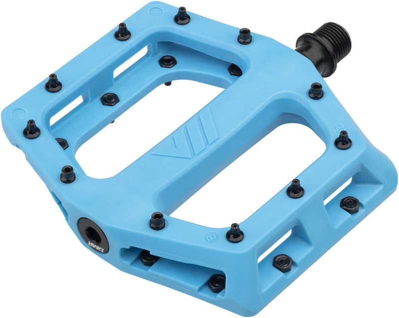 Load image into Gallery viewer, DMR V11 Platform Pedals 9/16&quot; Chromoly Spindle Concave Nylon Removable Pins Blue
