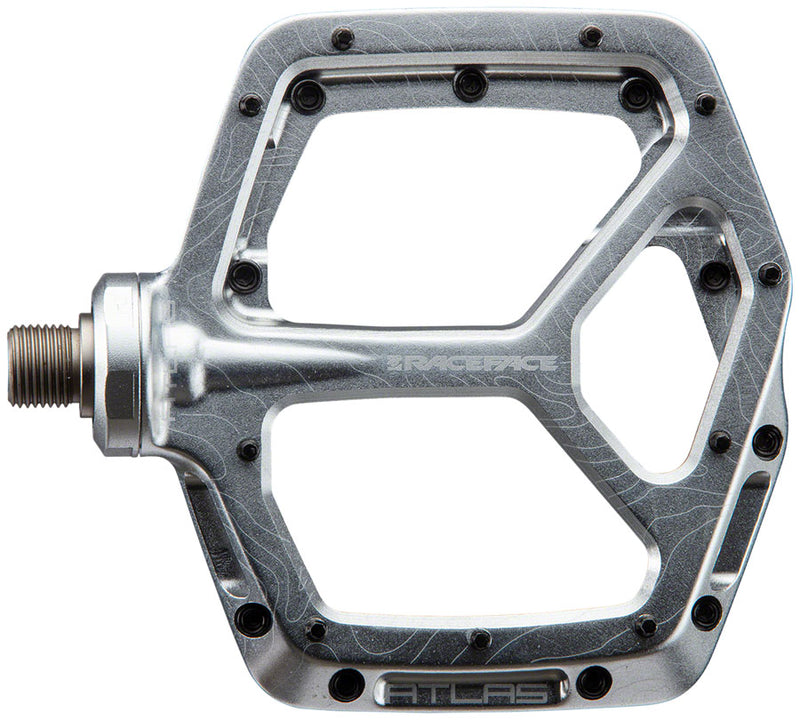 Load image into Gallery viewer, RaceFace Atlas Platform Pedals 9/16&quot; Concave Alloy Body Adjustable Pins Silver

