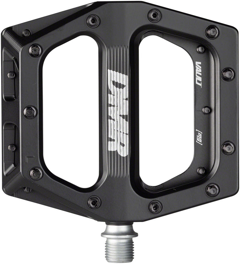 Load image into Gallery viewer, DMR Vault Mag Pedal 9/16&quot; Chromoly Spindle Concave Body 20 Removable Pins Black
