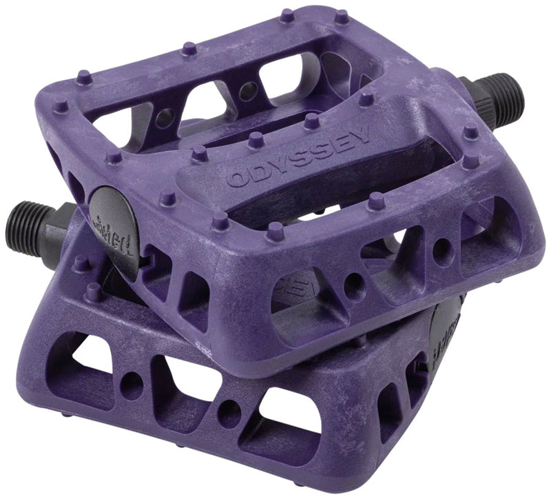 Load image into Gallery viewer, Odyssey Twisted PC Pedals 9/16&quot; Chromoly Composite In-Mold Pins Midnight Purple
