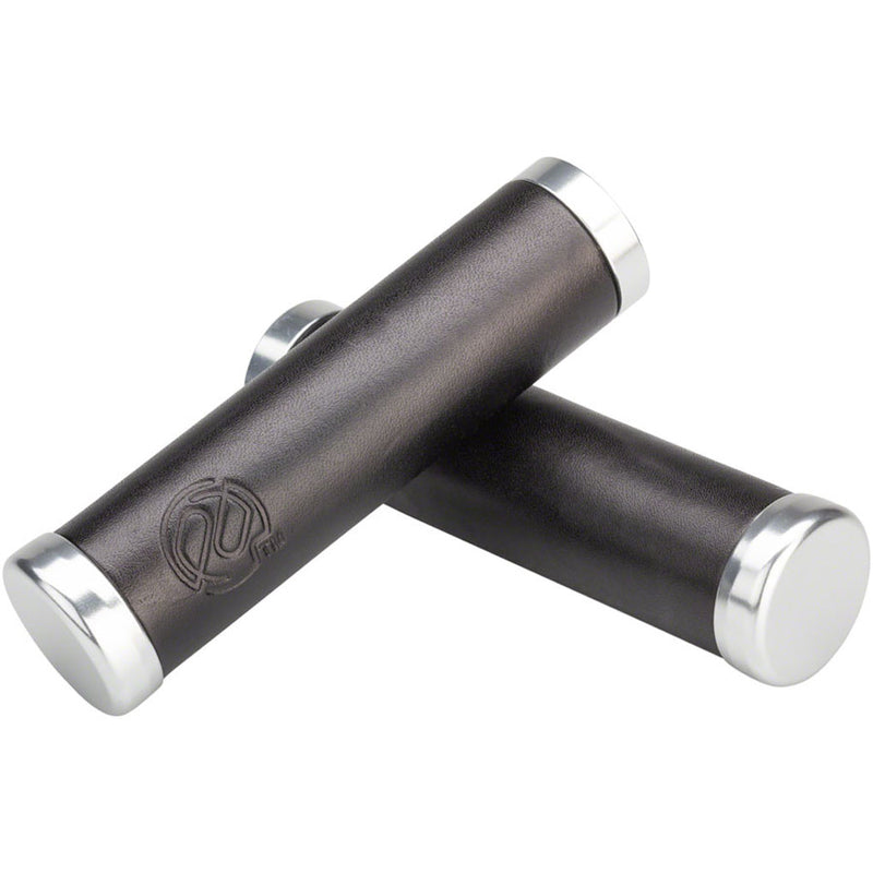 Load image into Gallery viewer, PDW-Lock-On-Grip-Standard-Grip-Handlebar-Grips_HT2717
