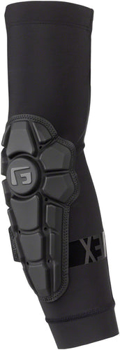 G-Form-Pro-X3-Elbow-Guard-Arm-Protection-Medium_AMPT0399