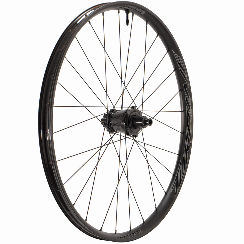 Load image into Gallery viewer, Race-Face-Turbine-R-35-Rear-Wheel-Tubeless-Ready-RRWH2080-Bicycle-Rear-Wheel
