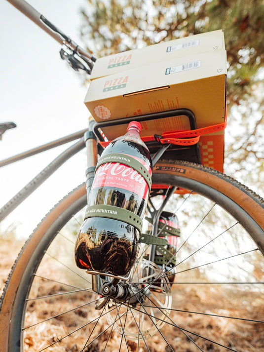 Old Man Mountain Pizza Rack - with 3-Pack Mounts