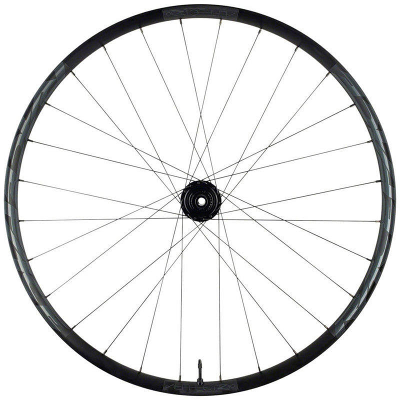 Load image into Gallery viewer, RaceFace-Aeffect-R-Rear-Wheel-Rear-Wheel-29-in-Tubeless-Ready-Clincher_RRWH1227
