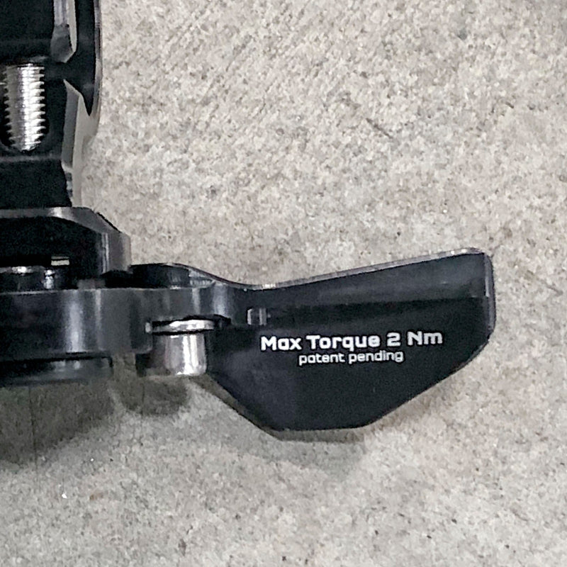Load image into Gallery viewer, Wolf Tooth ReMote Dropper Post Lever for Hope Brakes
