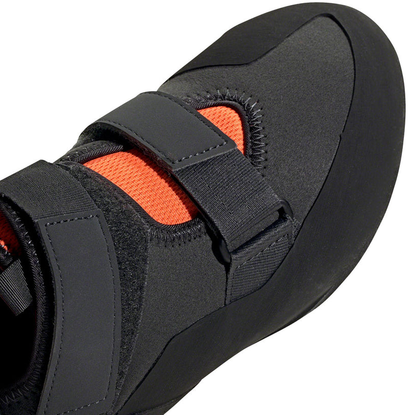 Load image into Gallery viewer, Five Ten Kirigami Rental Climbing Shoes - Adult, Carbon/Core Black/Solar Red, 11
