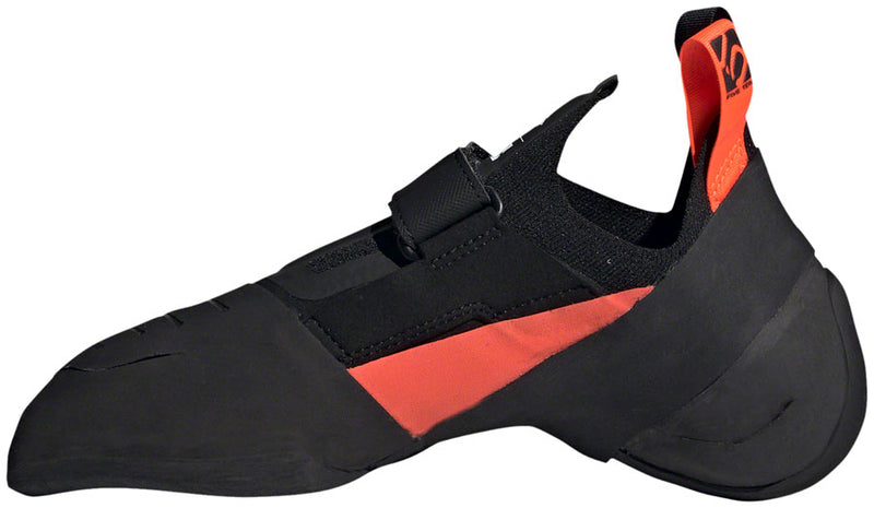 Load image into Gallery viewer, Five Ten Crawe Climbing Shoes - Men's, Core Black/FTWR White/Solar Red, 7
