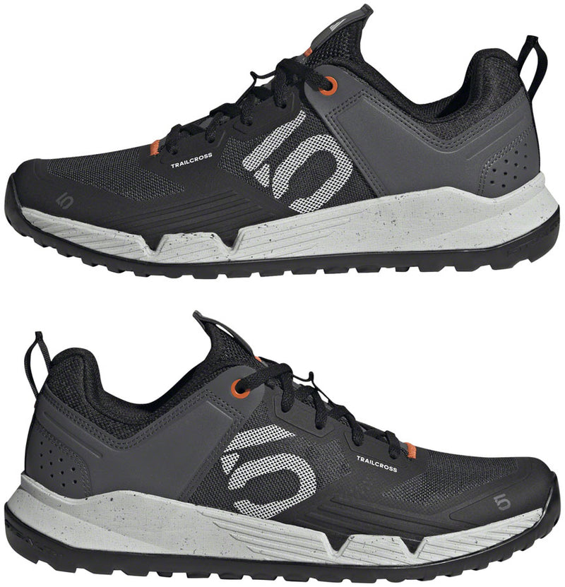 Load image into Gallery viewer, Five Ten Trailcross XT Flat Shoes - Men&#39;s, Core Black/Ftwr White/Gray Six, 9
