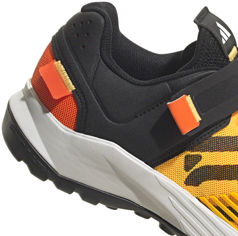 Load image into Gallery viewer, Five Ten Trailcross Mountain Clipless Shoes - Men's, Gold/Black/Orange, 8.5
