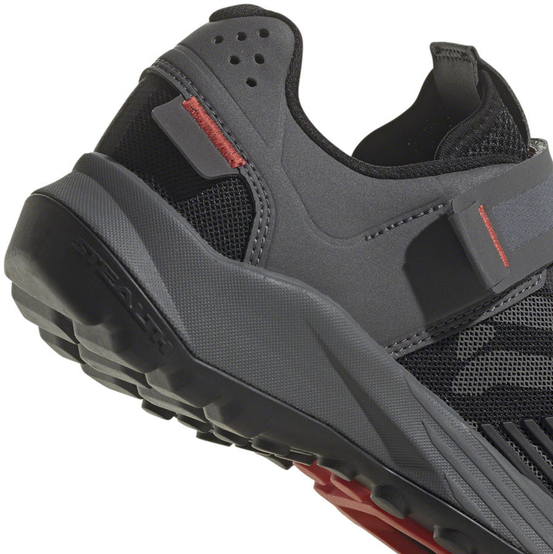 Load image into Gallery viewer, Five Ten Trailcross Mountain Clipless Shoes - Women&#39;s, Core Black/Gray Three/Red, 5.5
