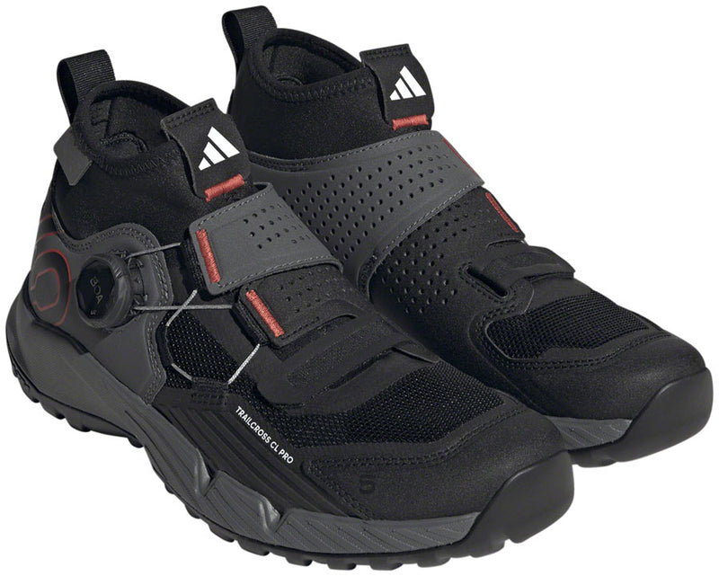 Load image into Gallery viewer, Five-Ten-Trailcross-Pro-Clipless-Shoe-Women&#39;s-Gray-Five-Core-Black-Red-Gray-Five-Core-Black-Red-7.5-Mountain-Biking-Shoes
