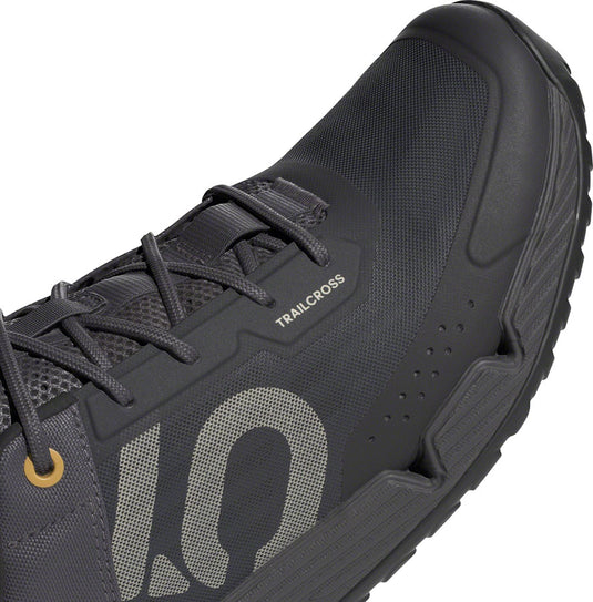 Trailcross LT Shoes - Men's, Charcoal/Putty Gray/Oat, 9